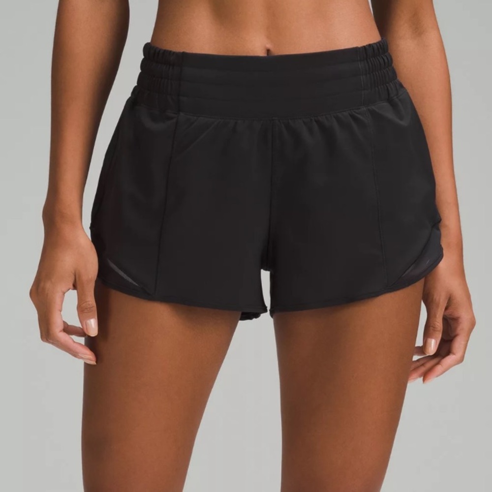 Lululemon Athletica HR Hotty Hot Shorts Size 6